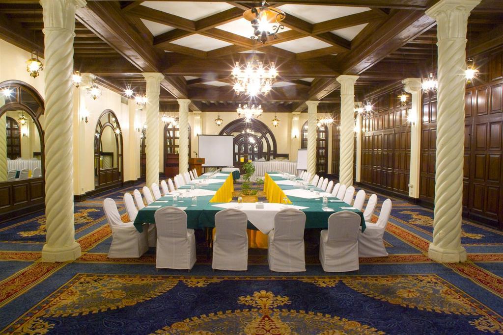 Helnan Auberge Fayoum Bagian luar foto