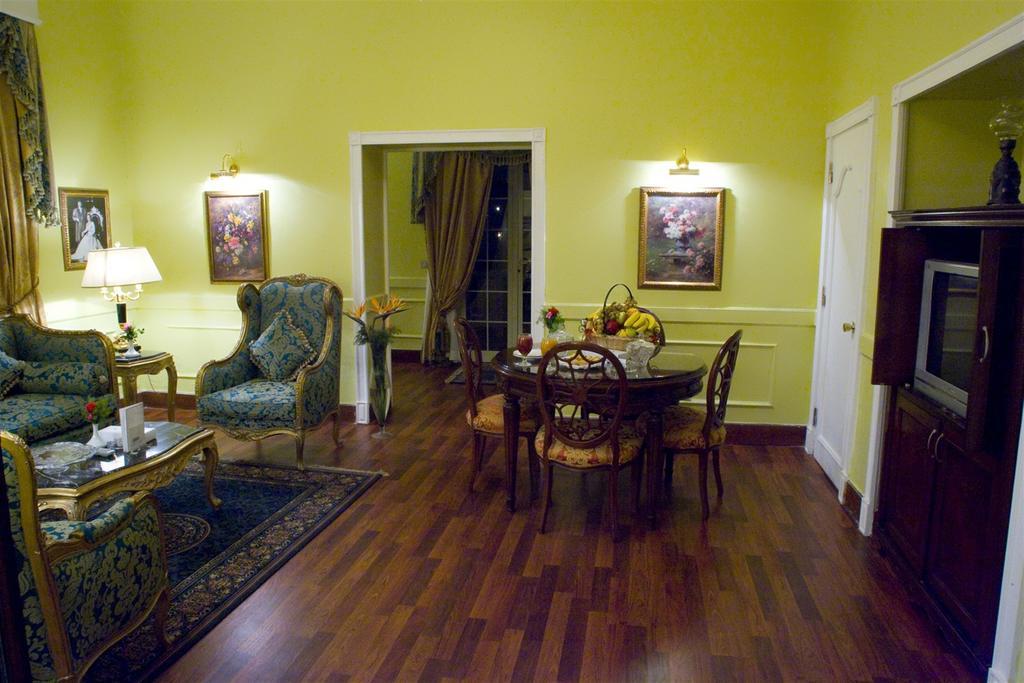 Helnan Auberge Fayoum Bagian luar foto